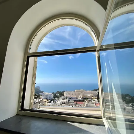 La Grande Perla 3 Bedroom Appartamento Capri